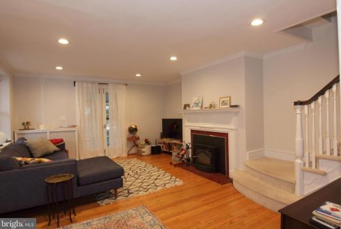 2927 Morris Rd, Ardmore PA  19003-1832 exterior