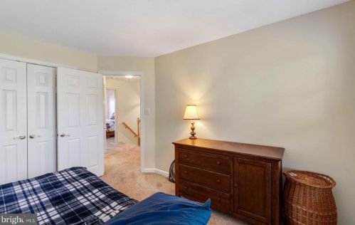 9240 Lorton Valley Rd, Lorton VA  22079-2912 exterior