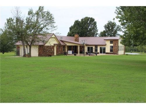 38900 3986 Dr, Ramona, OK 74061-2576