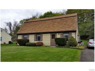 5 Sundance Rd, Danbury, CT 06810-5747
