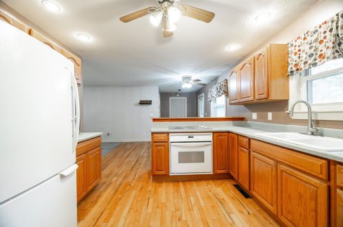 295 Franklin St, Richwood OH  43344-1029 exterior