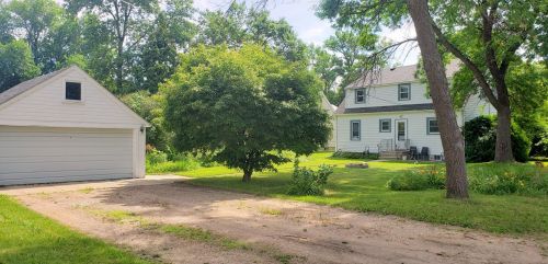 401 9th St, Morris, MN 56267-1118
