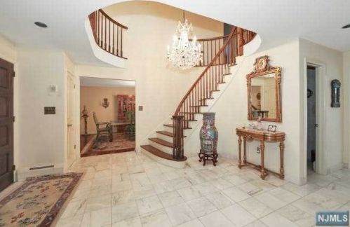 305 Bolz St, Englewood, NJ 07632-1636