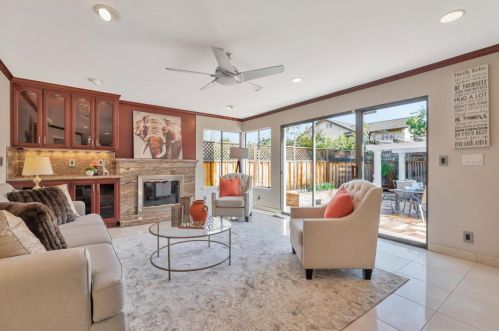 1066 Cross Springs Ct, San Jose CA  95120-1516 exterior