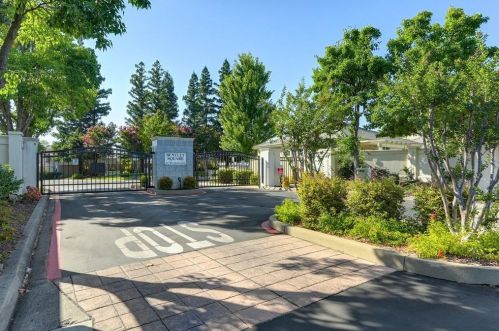 748 Mulbarton Ct, Folsom CA  95630-3613 exterior