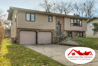 613 7th St, Ankeny, IA 50021-3631