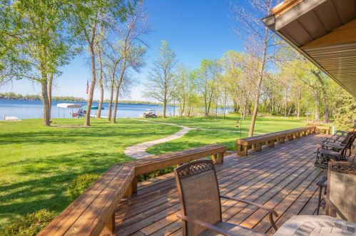 9637 Water Lily Trl, Alex MN  56308-9756 exterior