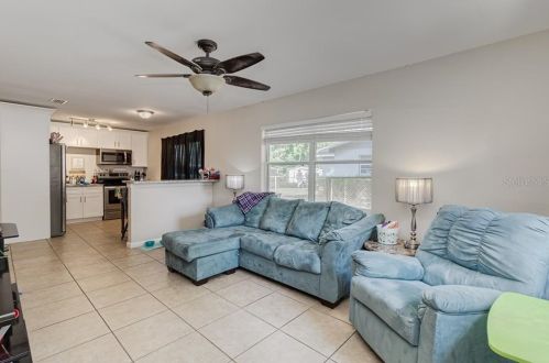 3425 Doreen Dr, Lakeland, FL 33810-2926