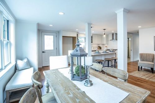 33 Pickering St, Danvers MA  01923-2017 exterior