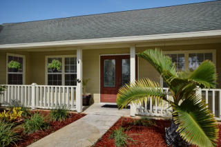 709 Fischer Cir, Sebastian, FL 32958-4622