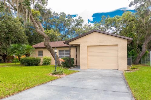 6225 Hillview Rd, Brooksville, FL 34606-4015
