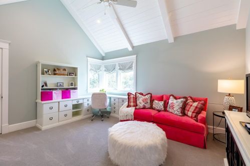 655 Hillcrest Ave, La Canada CA  91011-4040 exterior