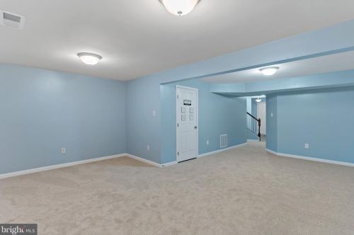 109 Tidewater Ter, Falling Waters WV  25419-4374 exterior
