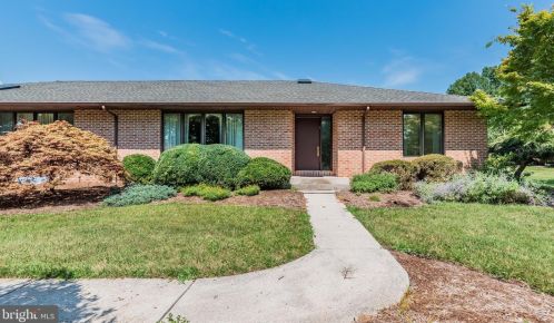 3826 Laraby Dr, Harrisburg, PA 17110-3641
