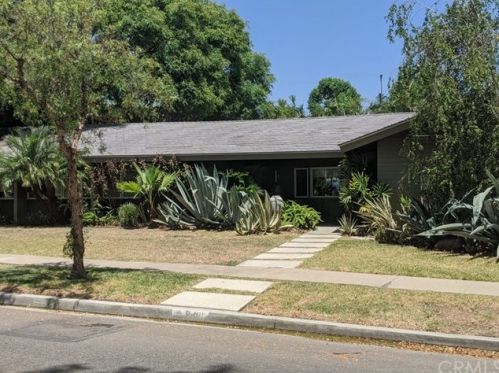 5421 El Parque St, Long Beach, CA 90815-4126