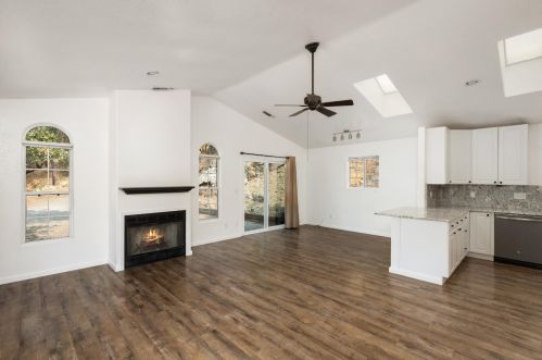 11552 Tom Ray Dr, Grass Valley CA  95949-9713 exterior