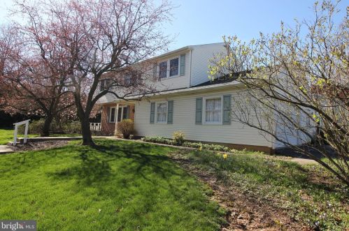 502 6th St, Lansdale PA  19446-2742 exterior