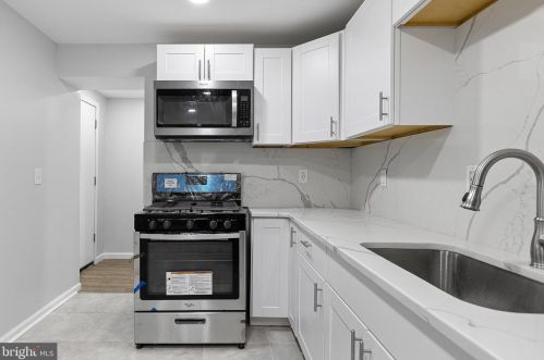 1229 Heald St, Wilmington DE  19802-5240 exterior