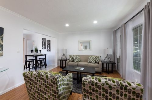 5634 Oliva Ave, Lakewood CA  90712-1612 exterior