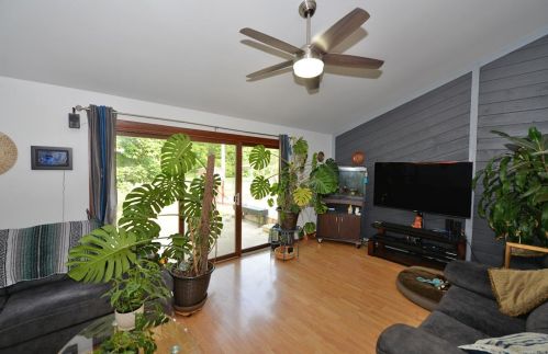 8249 57th Ave, Kenosha, WI 53142-4758