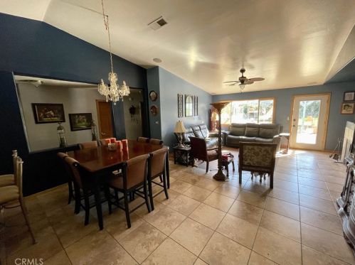 8423 Northshore Dr, Bakersfield CA  93312-4990 exterior