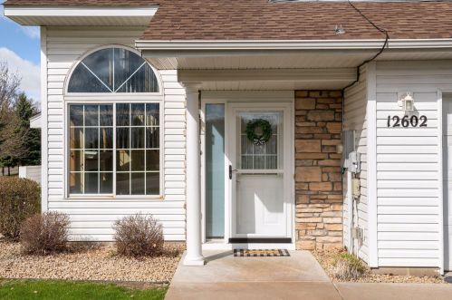 12602 43rd St, Otsego, MN 55376-8432