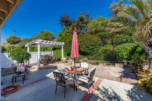 4547 Cordoba Way, Oceanside CA  92056-5102 exterior