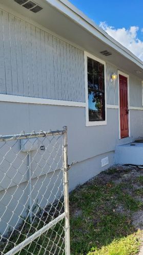 1488 31st St, West Palm Beach, FL 33404-3550