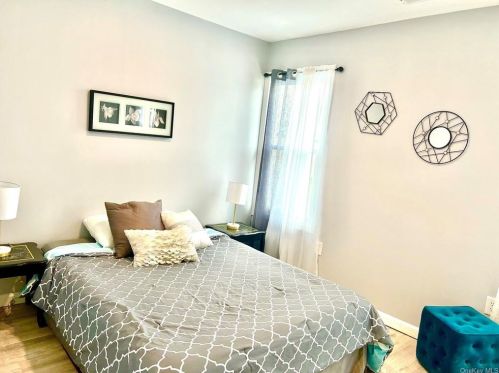 22 Prince St, Middletown NY  10940-3948 exterior