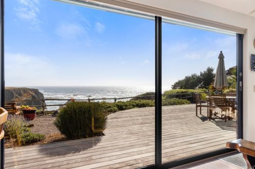 14240 Headlands Point Way, Mendocino CA  95460-9612 exterior
