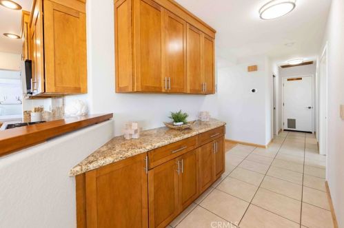 4565 Sea Bluff Cir, Carlsbad CA  92008-3671 exterior