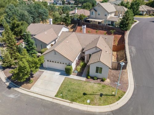 15540 Jigger Ct, Rancho Murieta CA  95683-8812 exterior