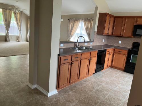 19931 Meadow View Ln, Flint TX  75762-6983 exterior