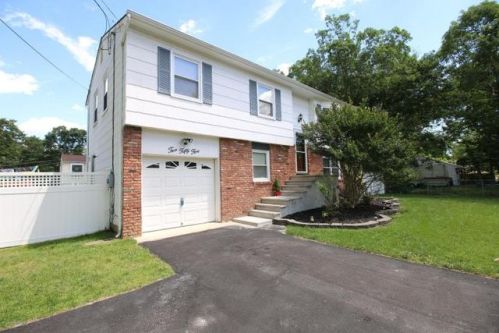 255 Point Pleasant Ave, Berkeley Township NJ  08721-1353 exterior