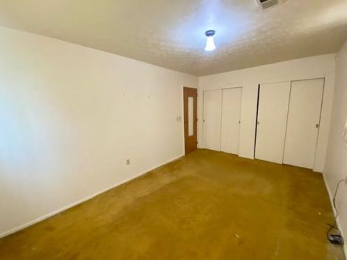 59 Miriam Dr, Florence KY  41042-1809 exterior