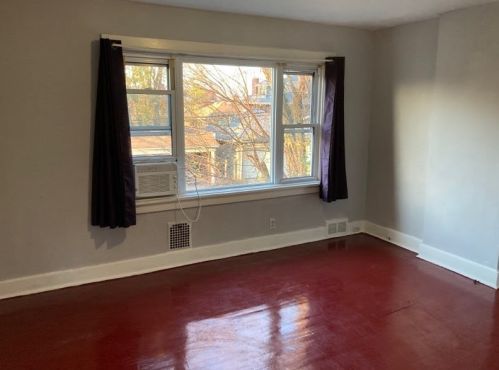 311 Akron Ave, Pittsburgh PA  15216-1507 exterior