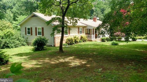 243 Stony Hill Rd, Fredericksburg VA  22406-4128 exterior