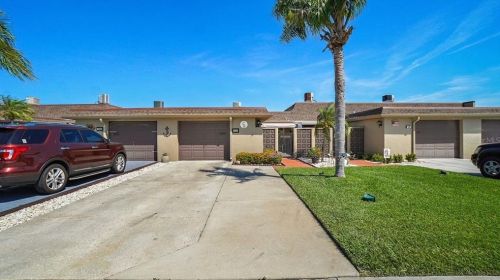 515 Boca Ciega Point Blvd, Saint Petersburg, FL 33708-2731