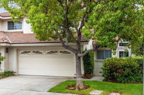 11231 Caminito Inocenta, San Diego, CA 92126-6107