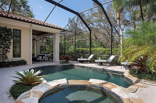 9823 Bay Mdw, Bonita Springs, FL 34135-8118