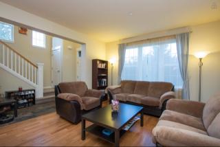 18200 110th St, Redmond WA  98052-2350 exterior