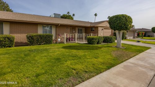 10542 Tropicana Cir, Sun City, AZ 85351-2218