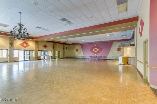 1569 Torrey Pines Ln, Chandler AZ  85249-8523 exterior