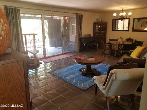 2620 Cerrada Adelita, Tucson, AZ 85718-3158