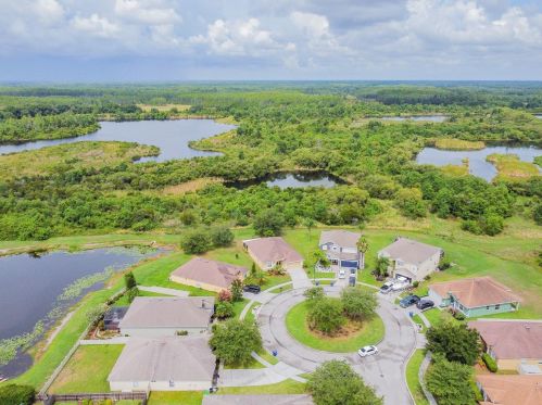 18750 Narimore Dr, Land O Lakes FL  34638-2617 exterior