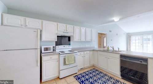 81 Planters Run Ct, Dover DE  19901-5874 exterior