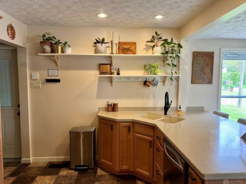 421 Spg St, New Paris OH  45347-1121 exterior