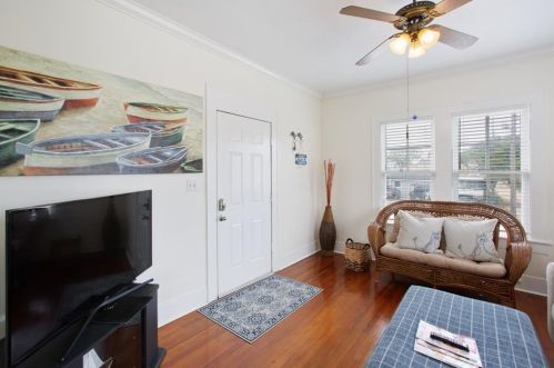 2012 26th St, Galveston TX  77550-7815 exterior