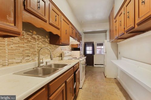 724 Marietta Pl, Washington DC  20011-3048 exterior