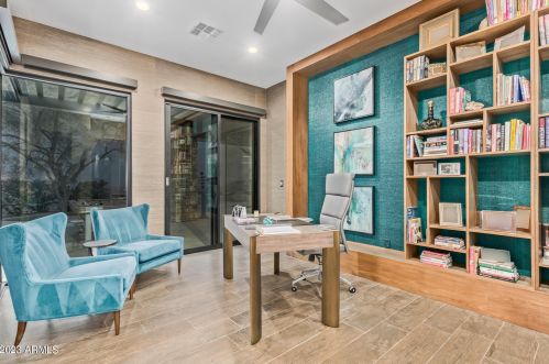 9710 Palisades Blvd, Scottsdale AZ 85268-2755 exterior